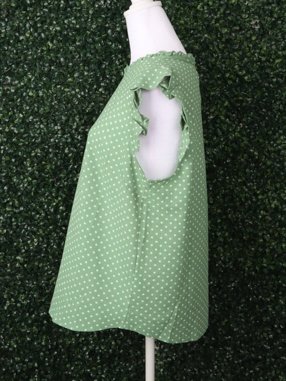 Monteau Sage Green White Polka Dot Flutter Sleeve Blouse Women's Medium - Picture 2 of 5